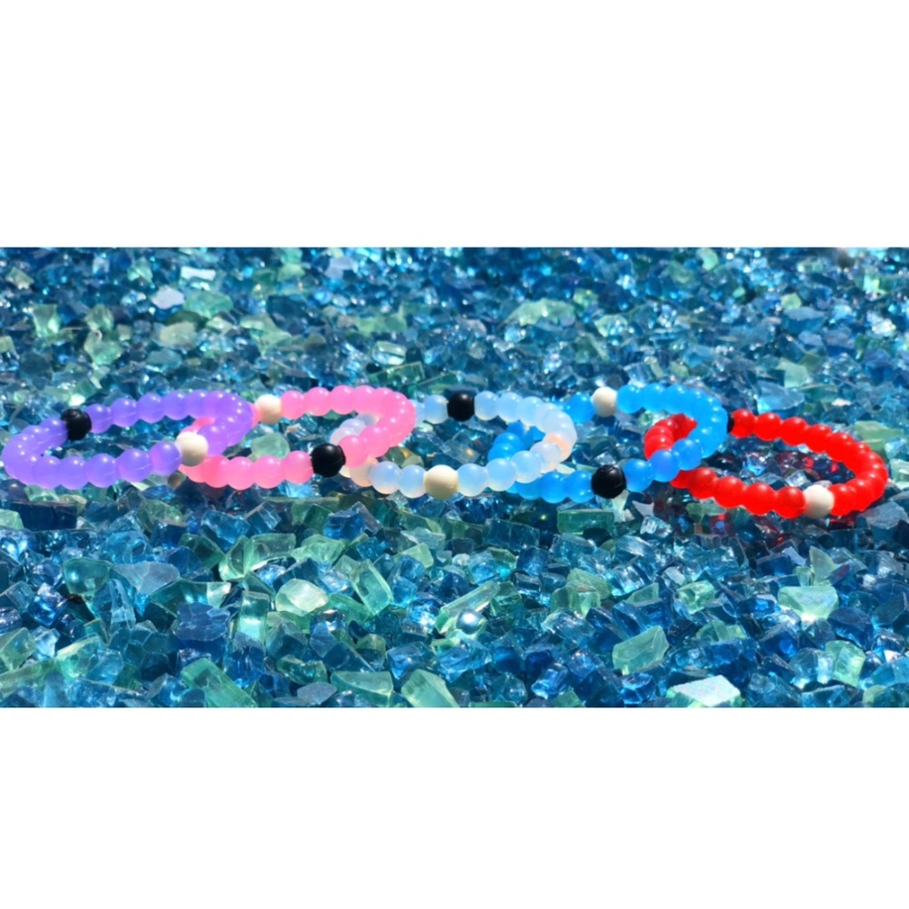 Lokai Bracelet 5-Pack Limited Edition In Glass Jar - image 3